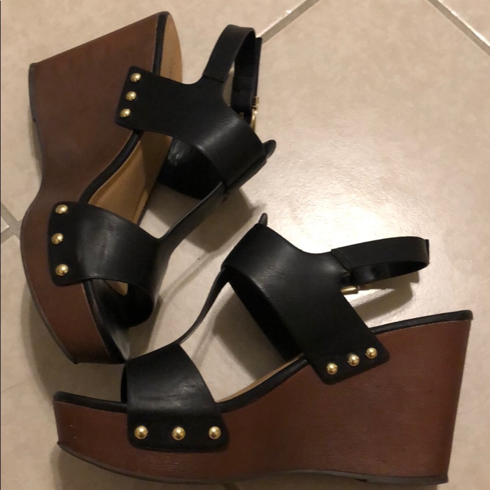 Wedges - Picture 2 of 4